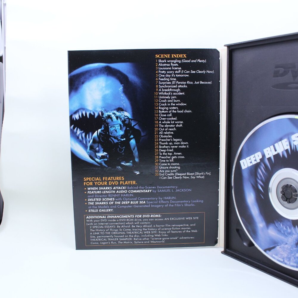 Deep Blue Sea Rated R Video On DVD - Picture 3 of 9